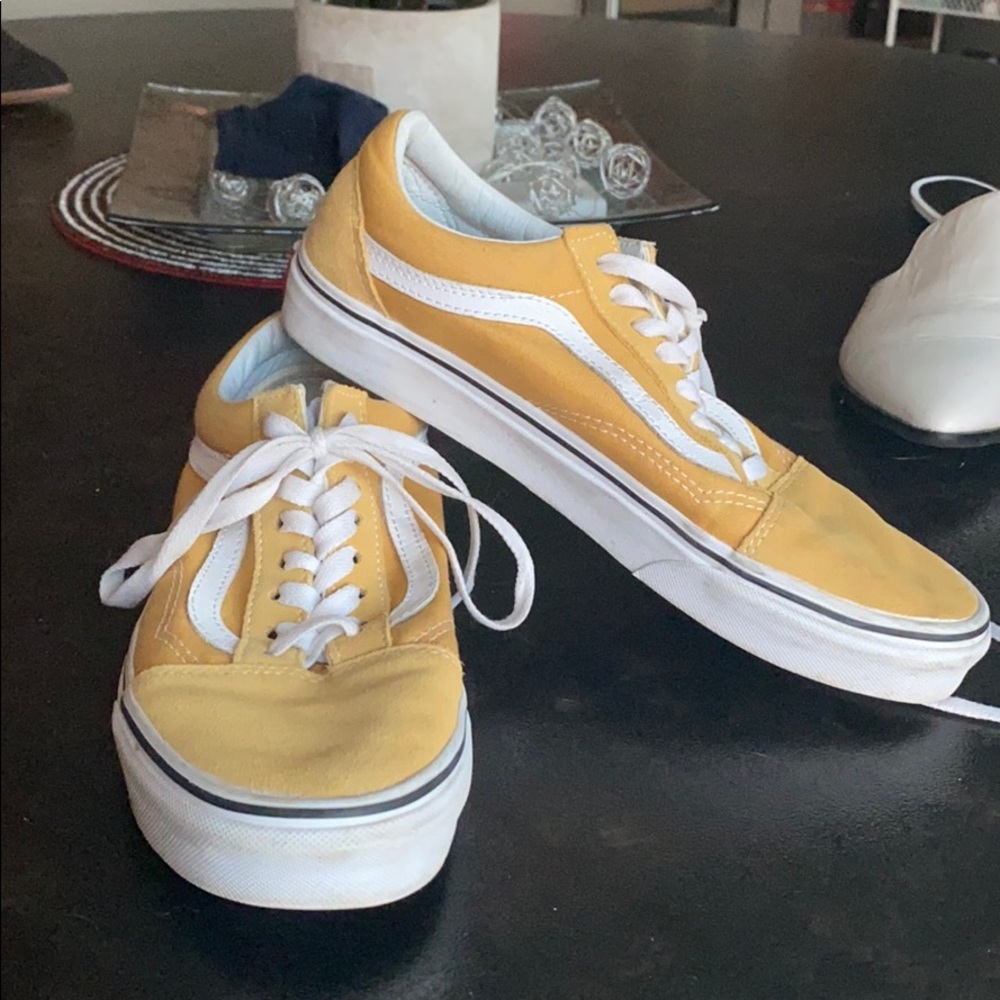 Yellow old Skool vans
